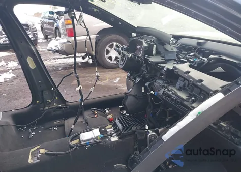 2025 Acura Tlx A-Spec Package z USA, uszkodzony, nr VIN 19UUB6F56SA000813